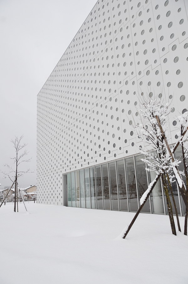 金澤海みらい圖書館